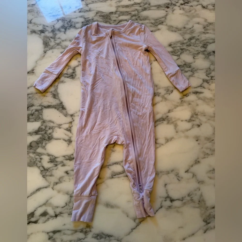 NWOT Quince Lilac Purple Zip Up Onsie Sz 9-12 mo